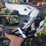 کلاه کاسکت کراسی تکنو TEKNO سیاه سفید SG-126